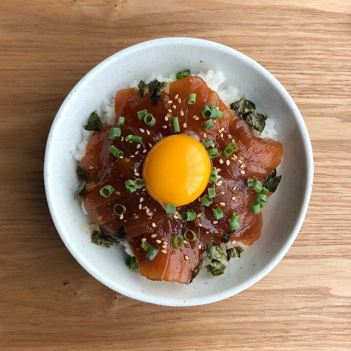 まぐろユッケ丼 レシピ 作り方 By ハソニ 楽天レシピ まぐろユッケ丼 レシピ 作り方 By ハソニ 楽天レシピ